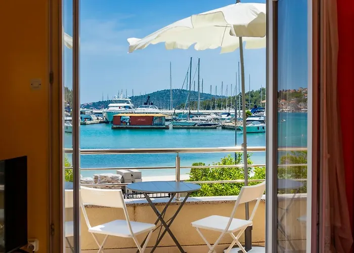 Mikulić Apartament Rogoznica (Sibenik-Knin)