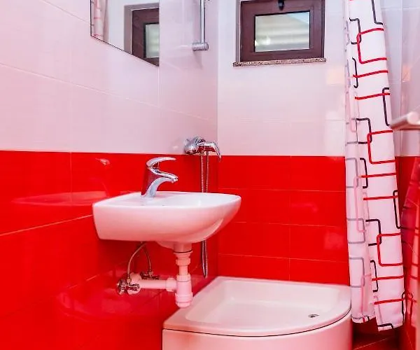 Mikulic * רוגוזניצה