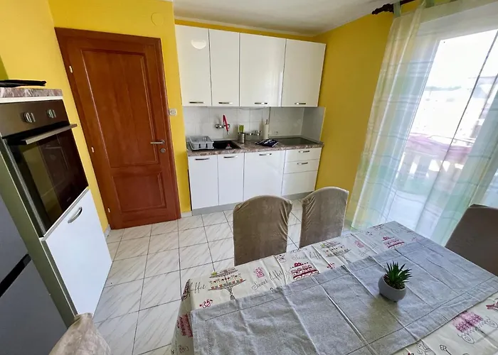 Mikulić Apartament Rogoznica (Sibenik-Knin)